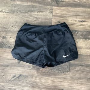 Euc Nike exercise shorts Size: women’s medium